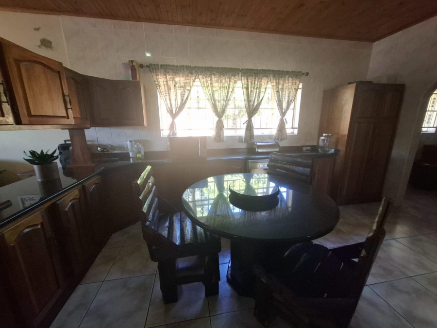 4 Bedroom Property for Sale in Safari Gardens North West